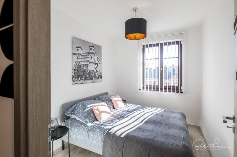 Stafetahaz Apartmanok Vac Exterior photo