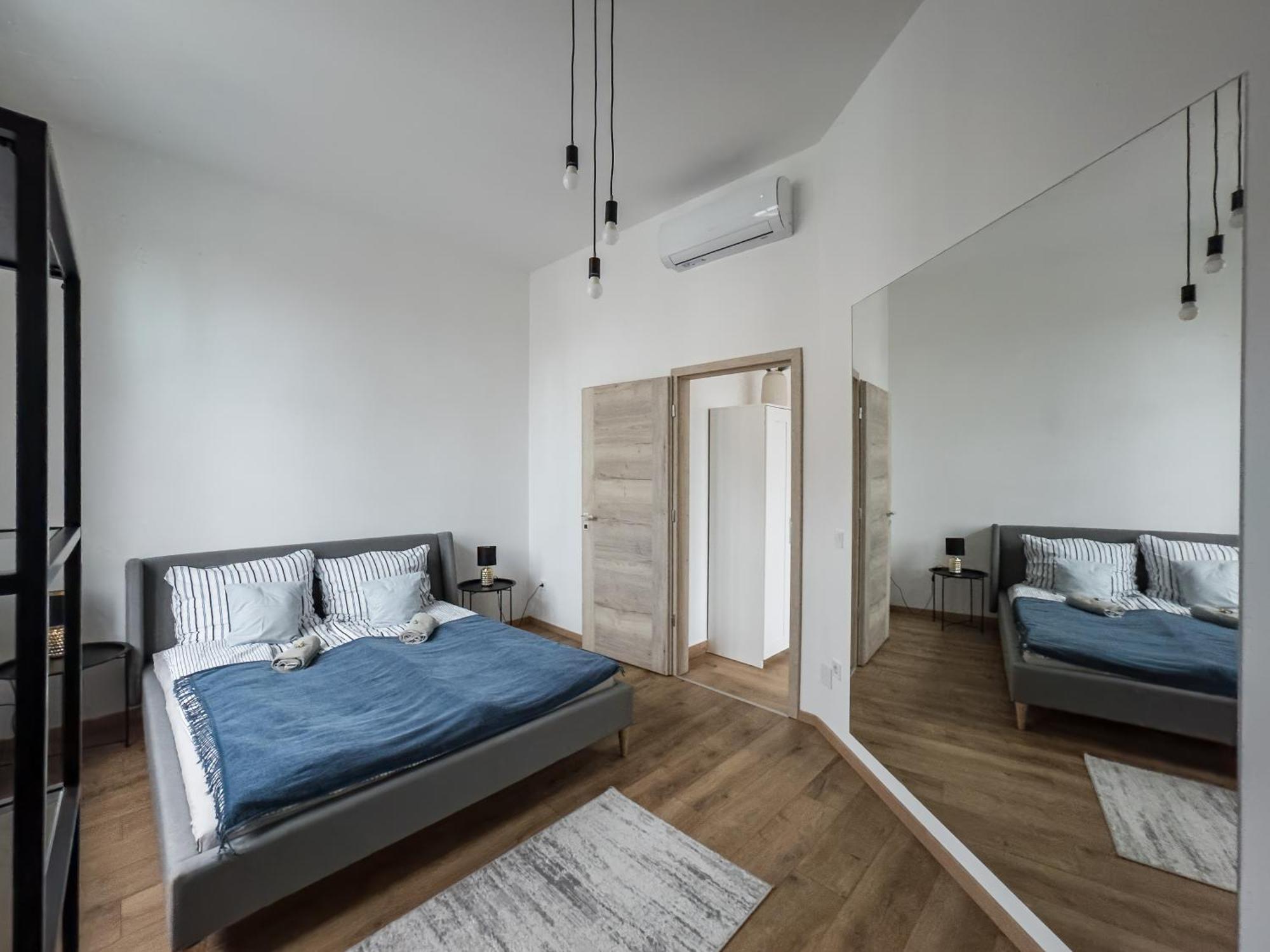 Stafetahaz Apartmanok Vac Exterior photo